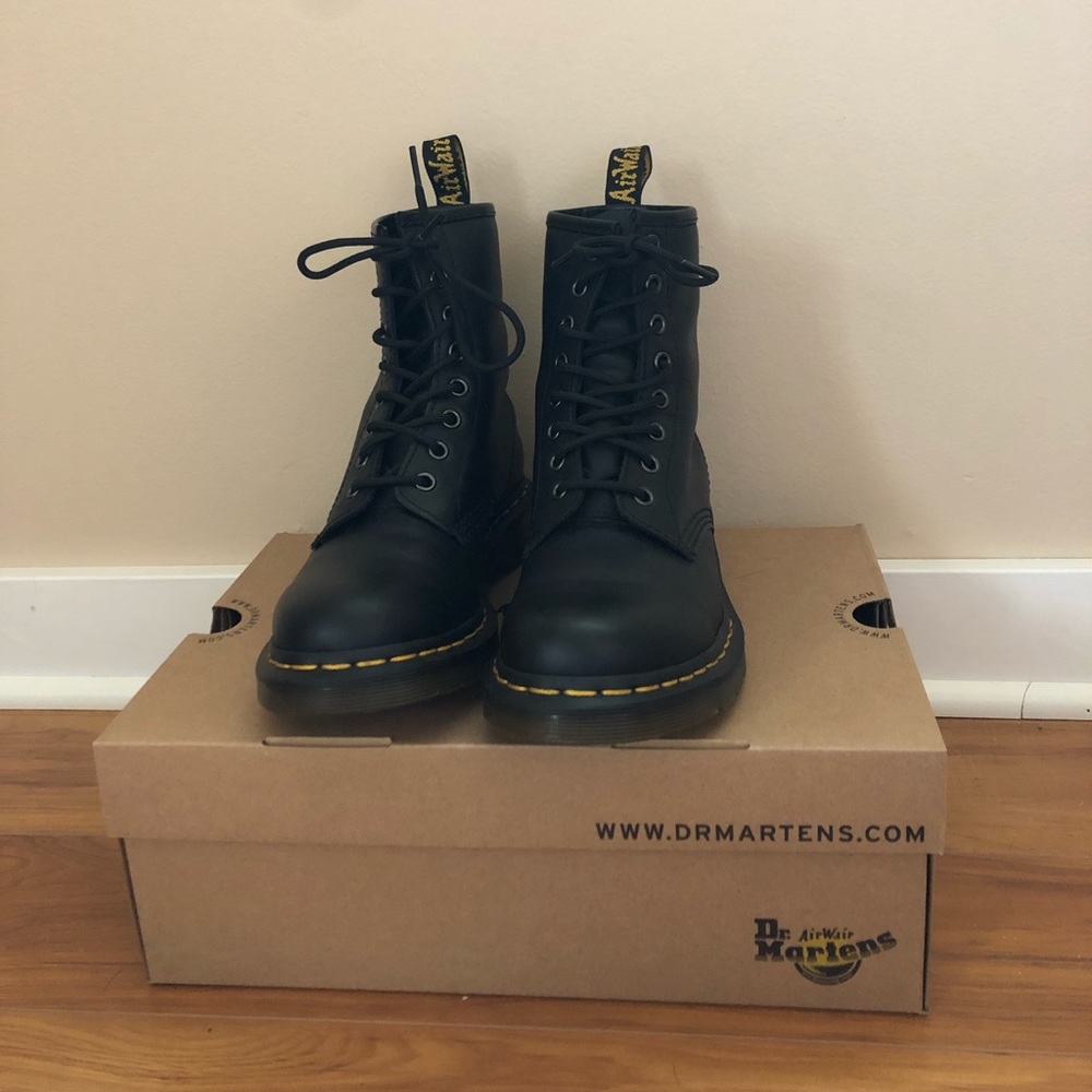 Doc Martens 1460 Black Nappa Leather Size 7